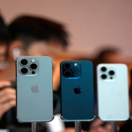 iPhone 15 Pro Max Best-Selling Smartphone In Q1 This Year: Report