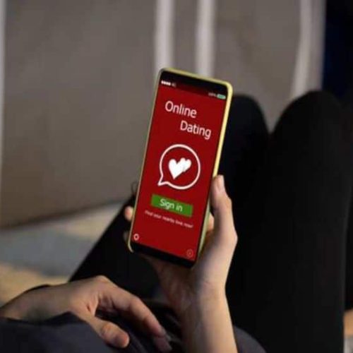 Tinder Date Takes Dark Turn: Delhi Cafe Meeting Costs IAS Aspirant Rs 1.2 Lakh – Read Full Story | Technology News